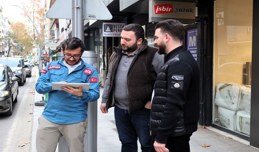 Büyükşehir’in yeni ekibi girilmedik sokak bırakmıyor;Mahallelere onlar “Göz Kulak” oluyor